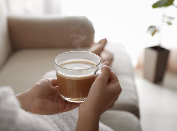 making coffee at home using baking soda cut acidity