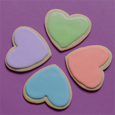 How to make heart shaped sugar cookies with baking soda.