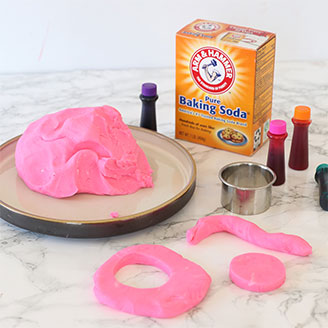 How to Make Air Dry Clay With Cornstarch & Baking Soda - A Bubbly Life